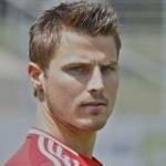 https://img.jingyuzhiboe.com.cn/img/football/player/4672a9095720979e045f5d58e184de82.png