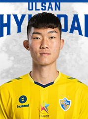 https://img.jingyuzhiboe.com.cn/img/football/player/bb905e5bbb6f4c14e91cbc5cb5c8d961.jpg